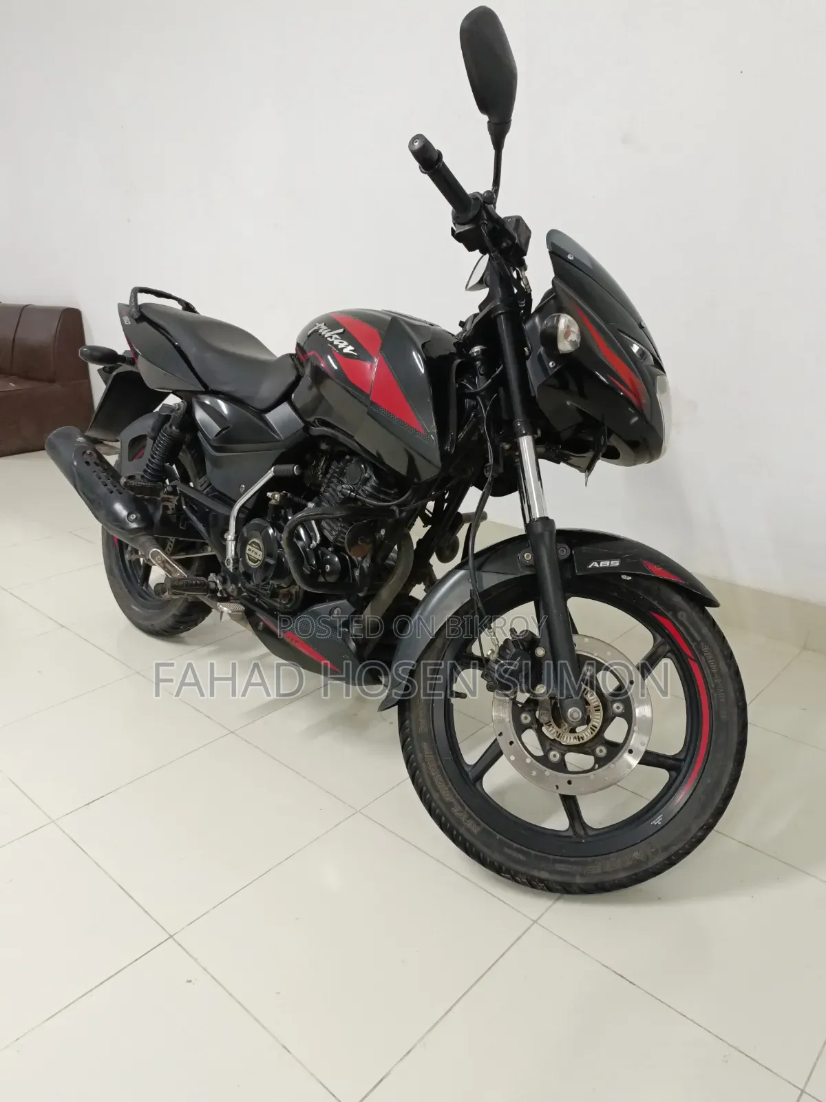 Bajaj Pulsar 150 2024 Black