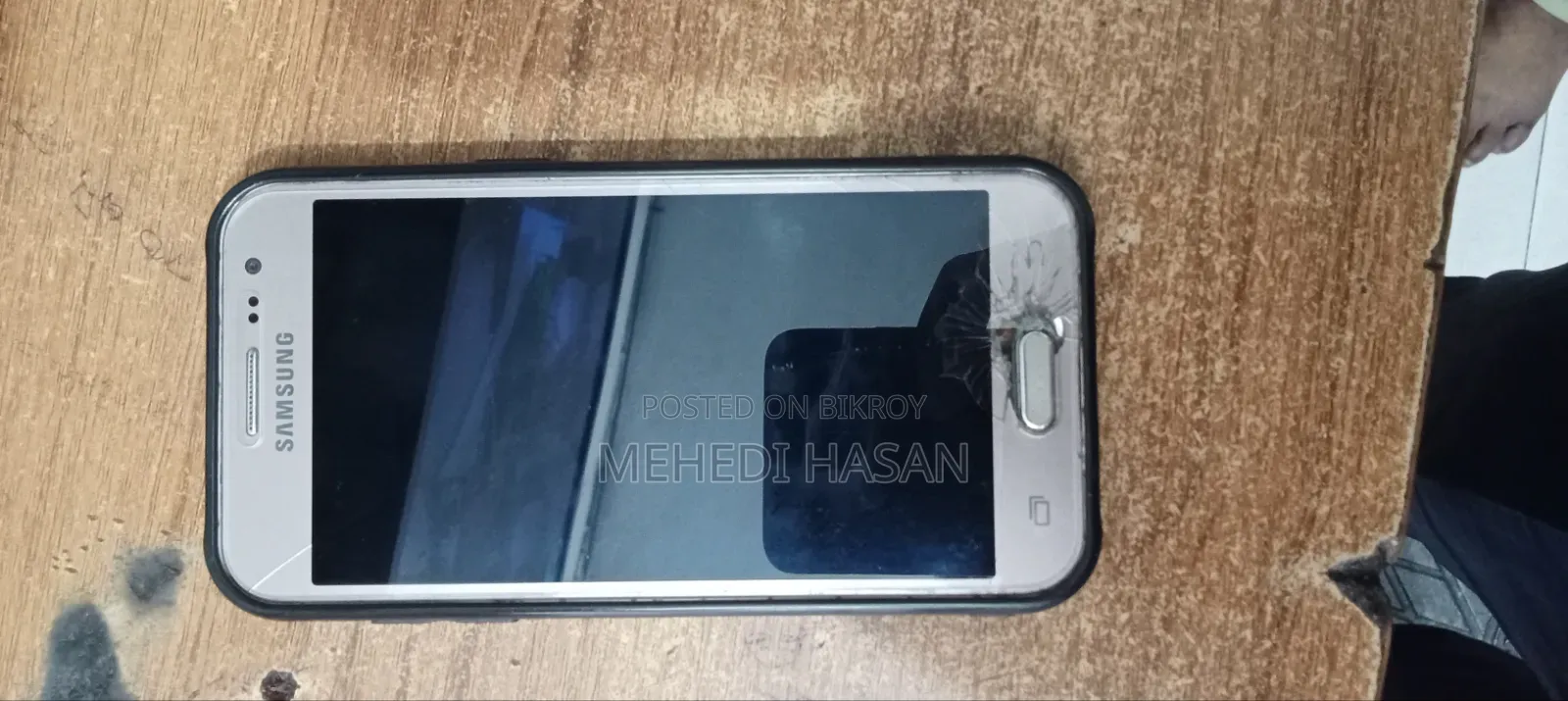 Samsung Galaxy J2 8 GB Gold