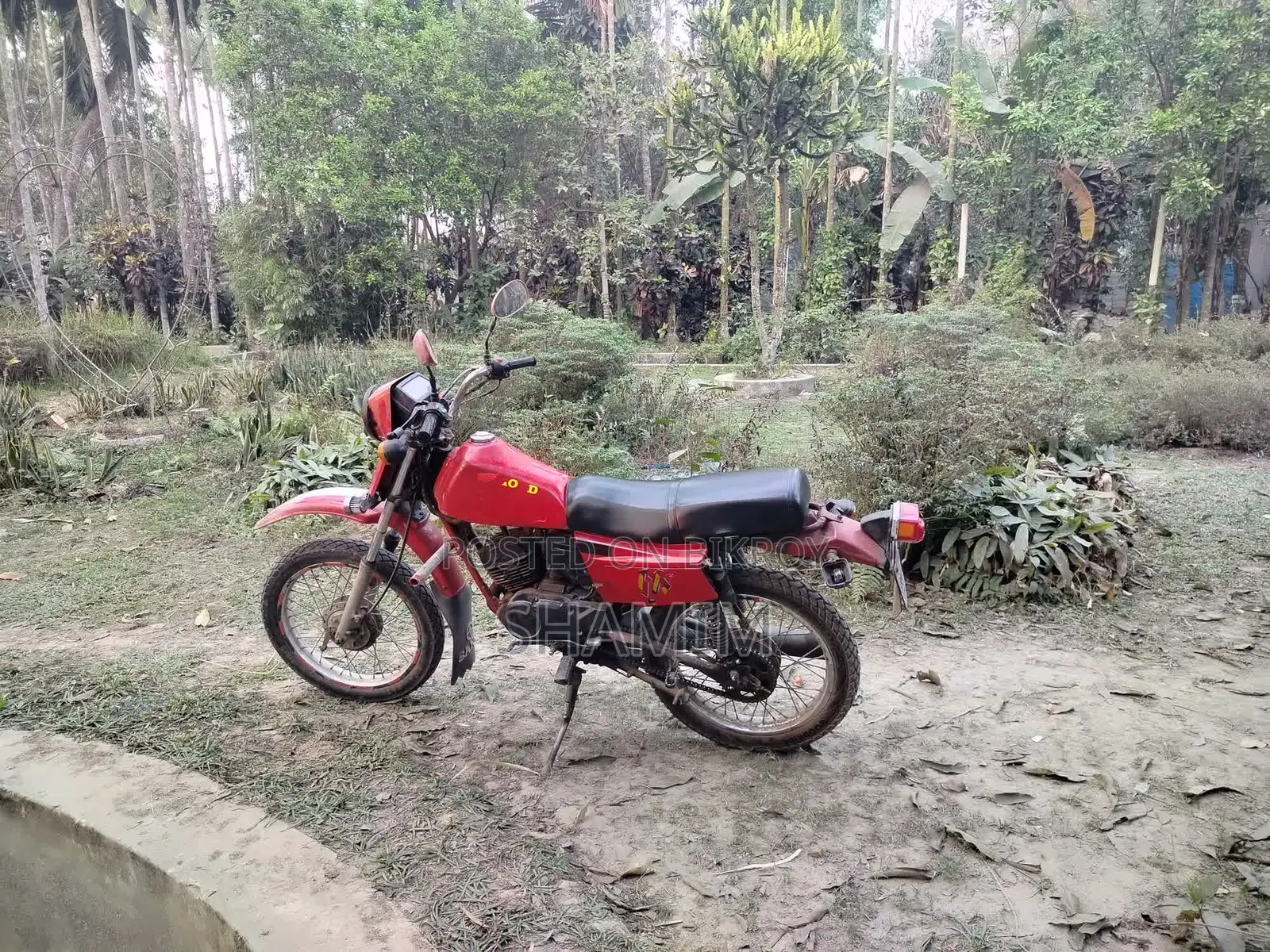 Bajaj 1993 Red