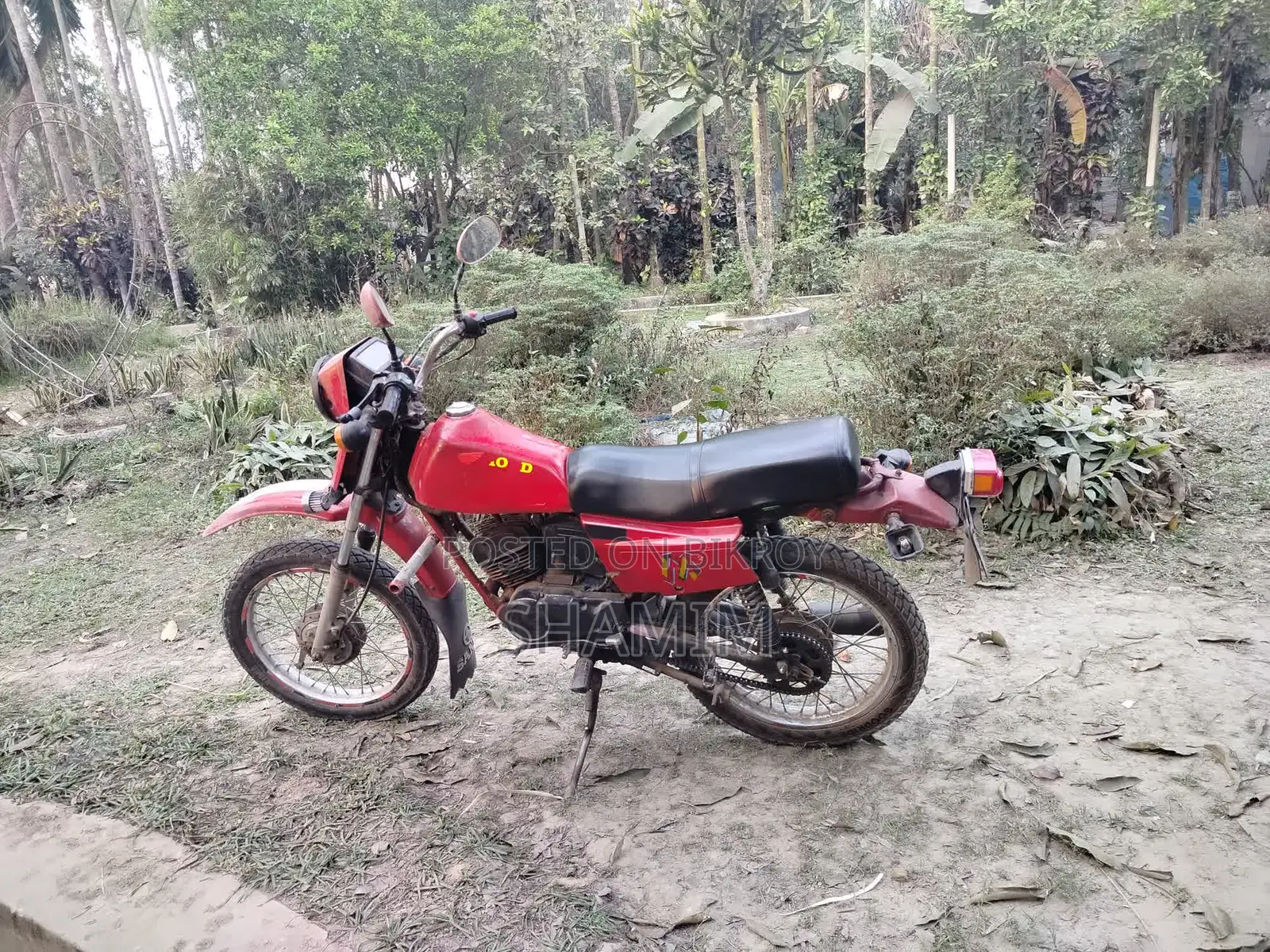 Bajaj 1993 Red