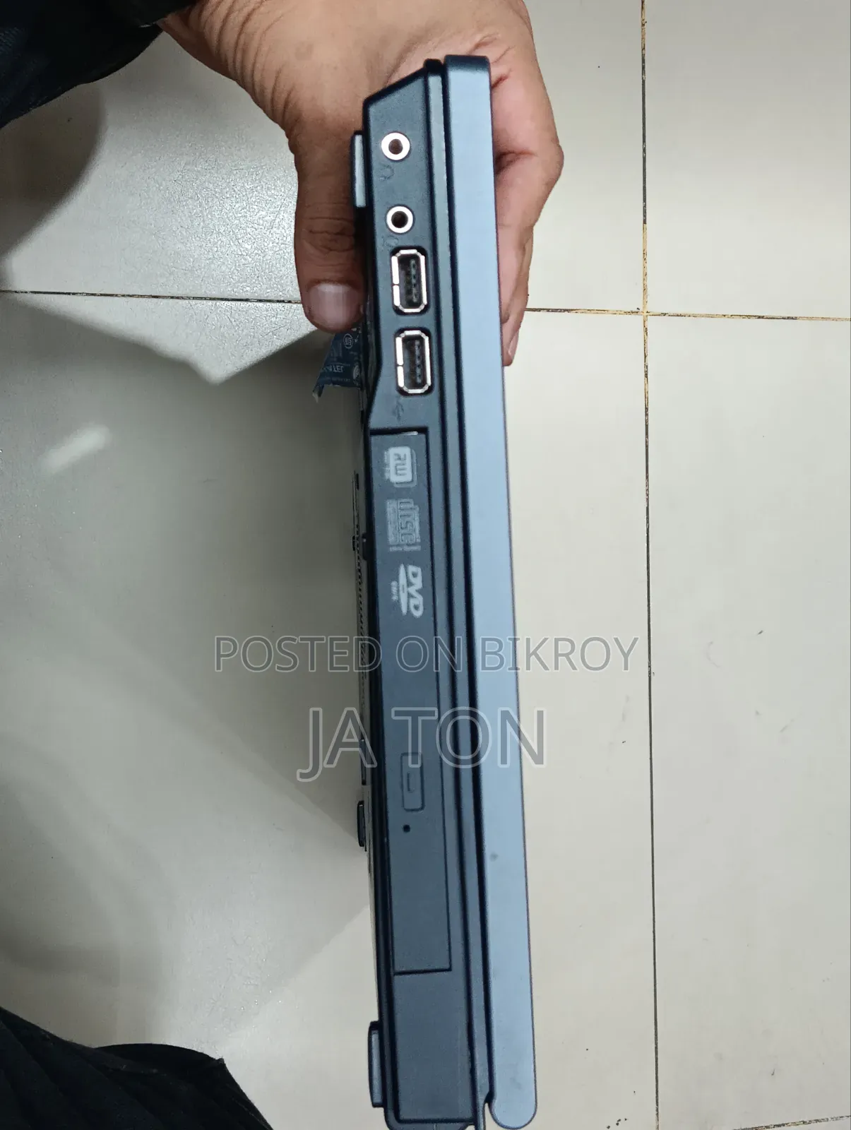 New Laptop HP Compaq NX7300 1.5GB Intel Core 2 Duo HDD+SSD 72GB