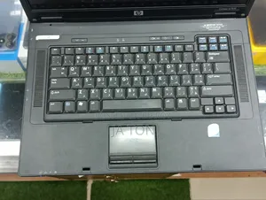 New Laptop HP Compaq NX7300 1.5GB Intel Core 2 Duo HDD+SSD 72GB