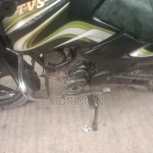 TVS Metro 2013 Green
