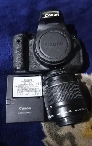 বিক্রয়ের জন্য: Canon EOS 700D সাথে 18-55mm লেন্স