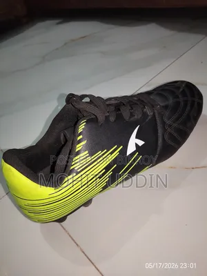 Football Boots/Shoes