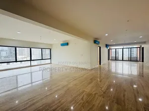 Furnished 4bdrm Apartment in Simple Tree, Gulshan for Rent