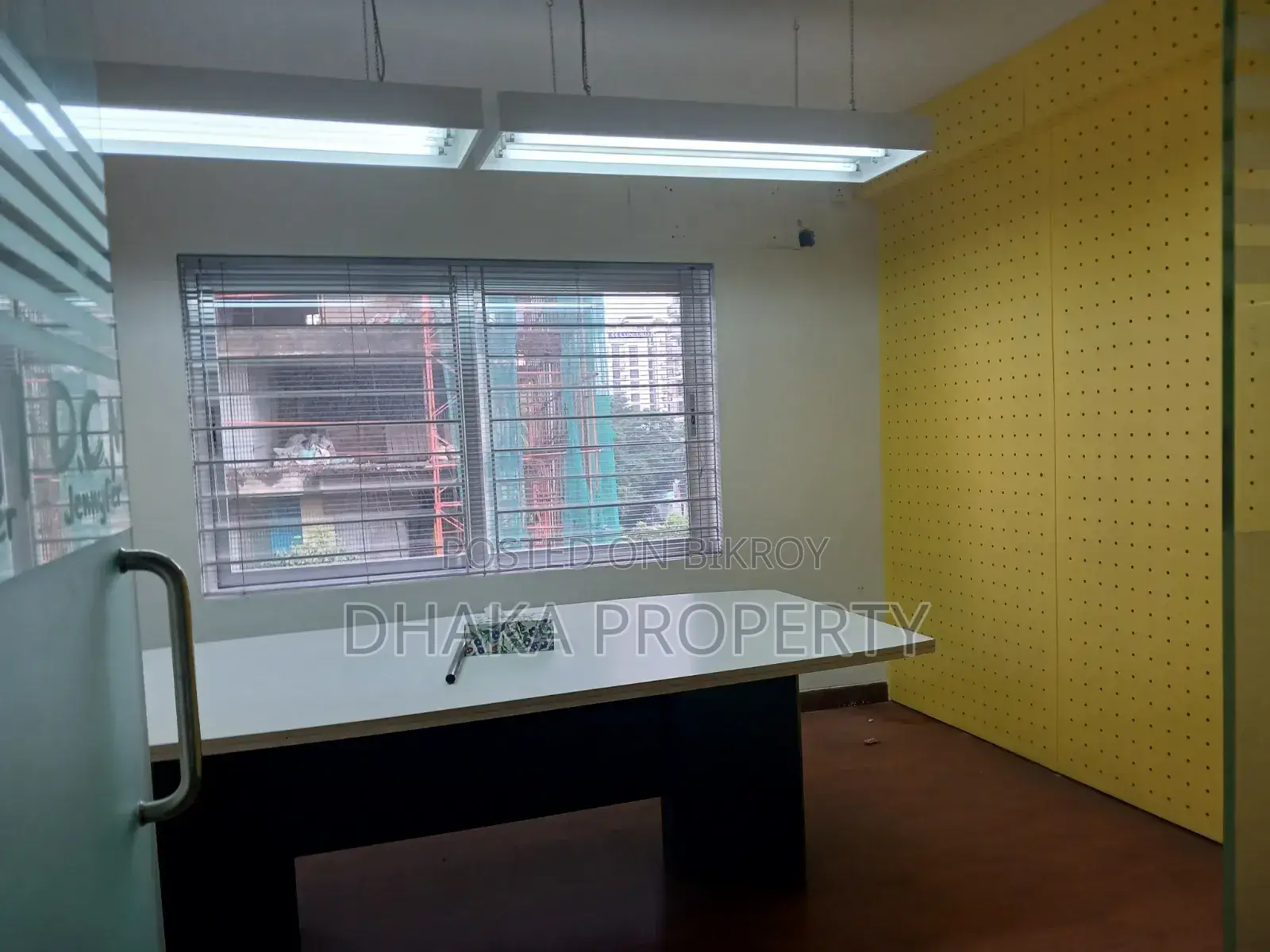 Luxury Ready Office Rent at Gulshan Avenue