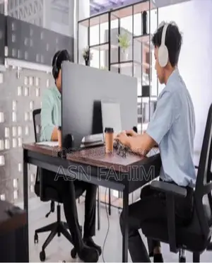 Opportunity to do a job on an online page (Desk Job)
