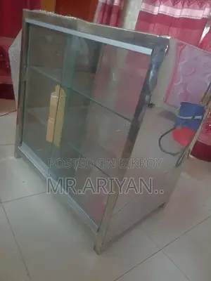 ফুড ডিসপ্লে কাউন্টার