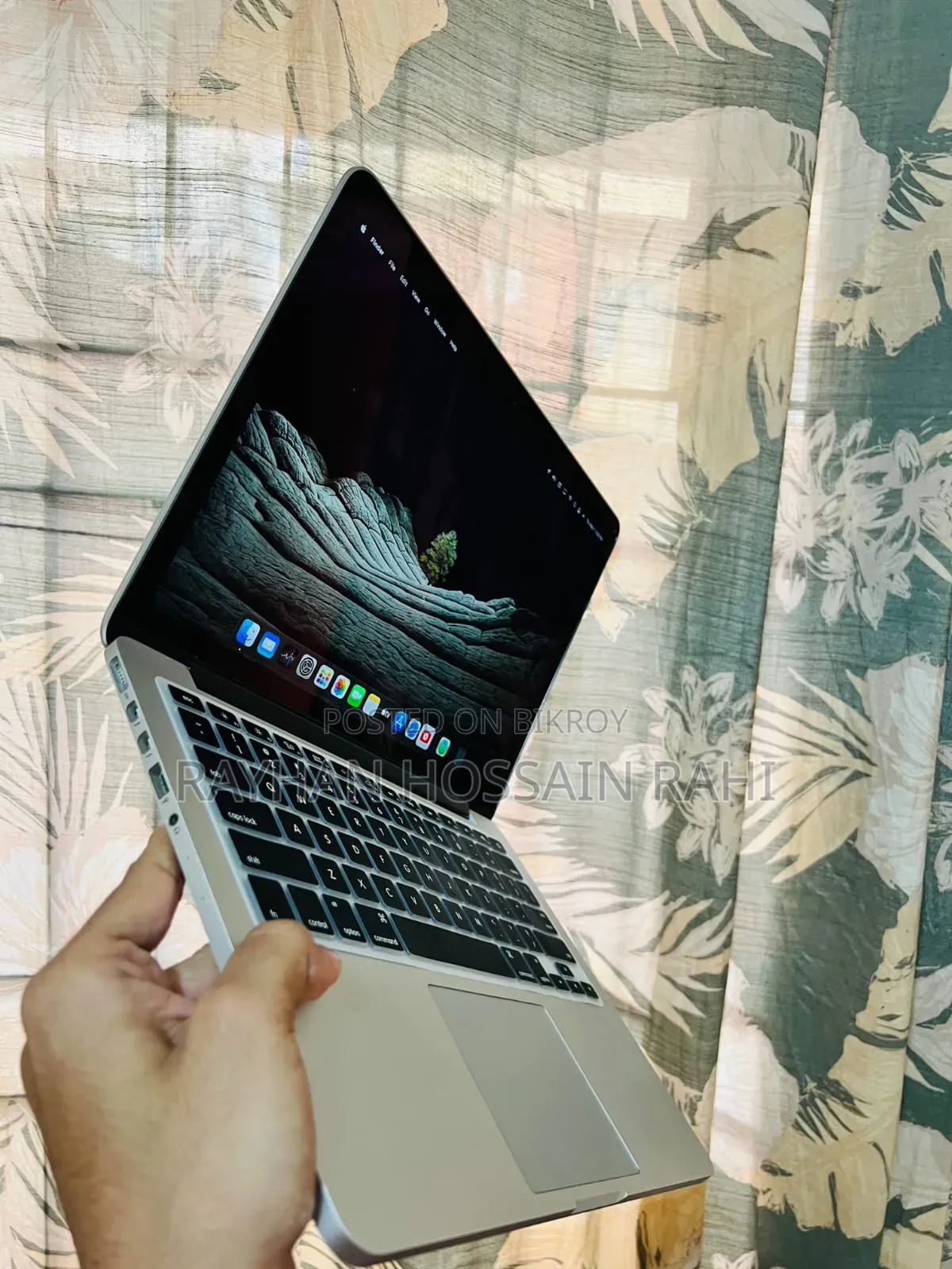 Laptop Apple MacBook Pro 2015 8GB Intel Core I5 SSHD (Hybrid) 256GB