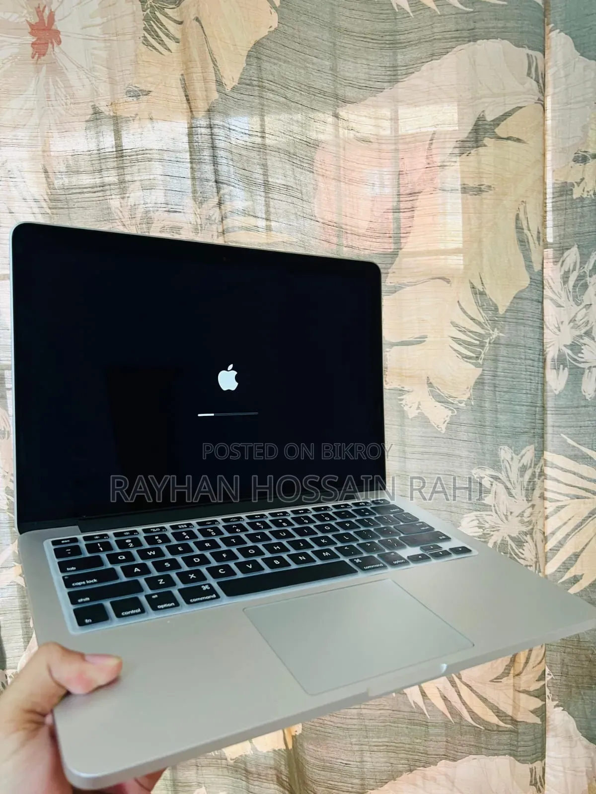 Laptop Apple MacBook Pro 2015 8GB Intel Core I5 SSHD (Hybrid) 256GB
