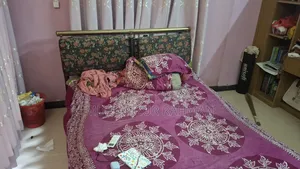 আমদানি করা লোহার বিছানা