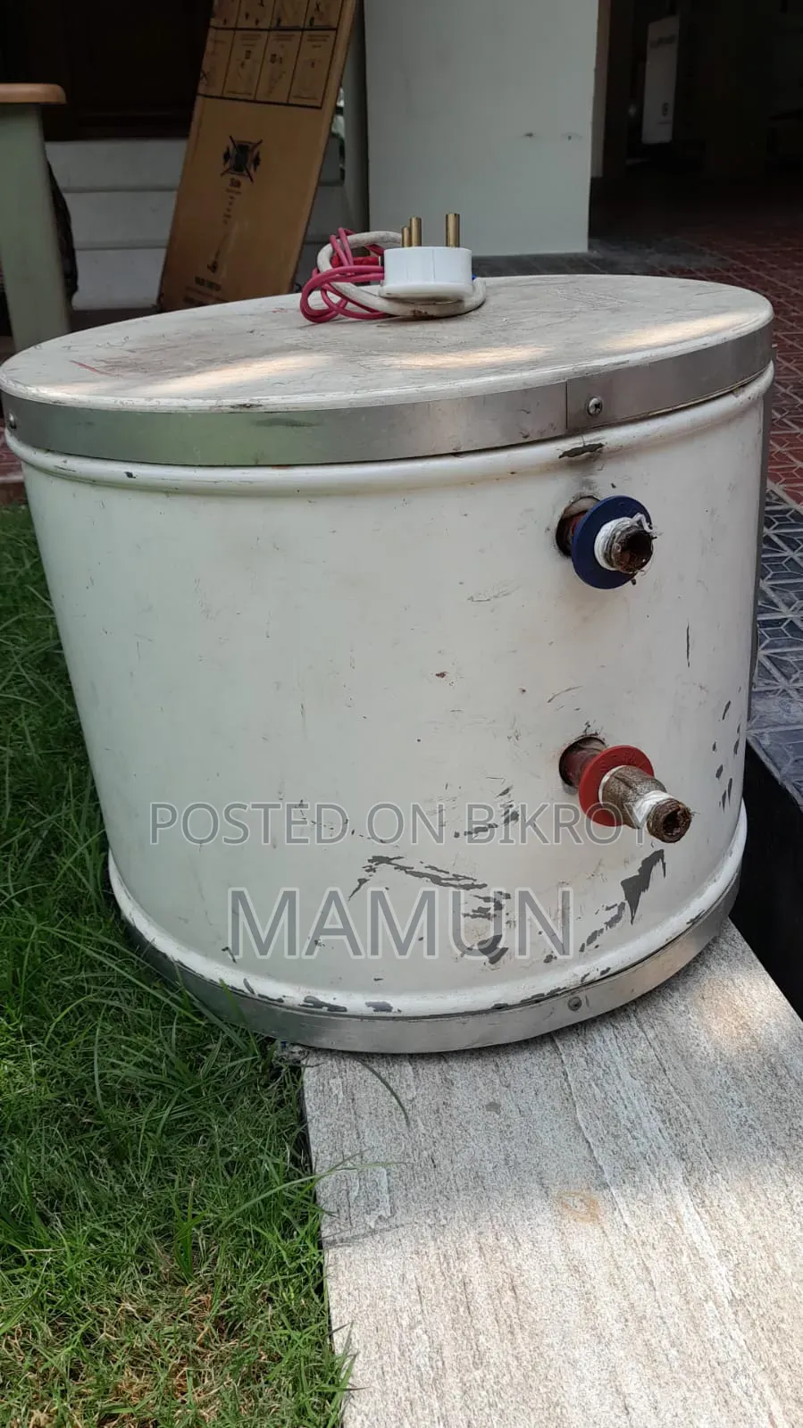 Used 15 Liter Geyser – Running Condition