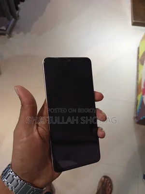 Vivo Y04 128 GB Pink