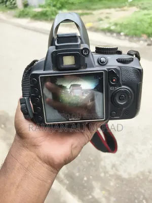 আরজেন্ট Nikon Dx D3100 বিক্রি হবে
