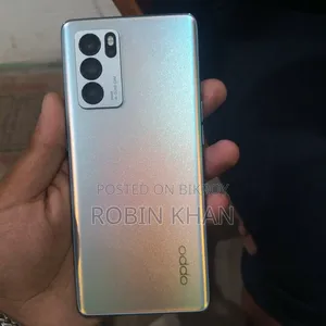 Oppo Reno6 Pro 5G ২৫৬ জিবি হোয়াইট