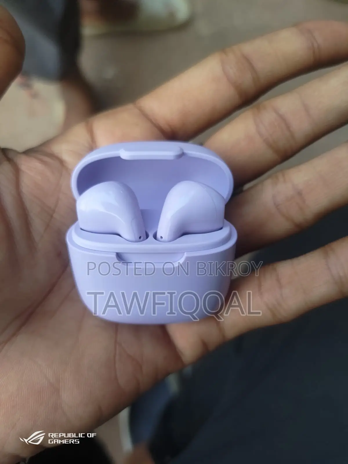 High Quality Wireless Airpods With Type-C Cable - Lavender Purple