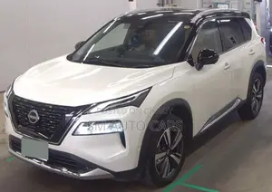 Nissan X-Trail 1.5 হাইব্রিড AWD ২০২৩ পার্ল