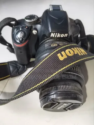 DSLR Camera