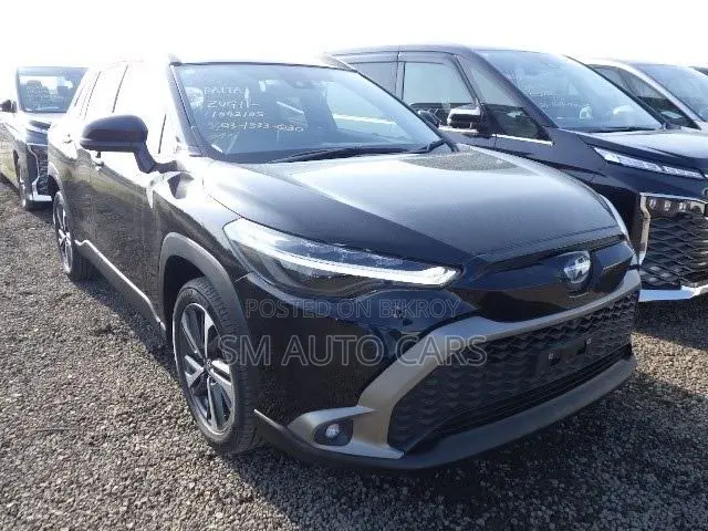 Toyota Corolla Cross 1.8 Hybrid FWD 2022 Black