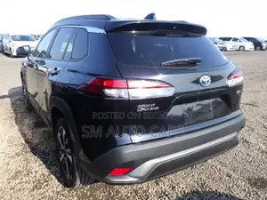 Toyota Corolla Cross 1.8 Hybrid FWD 2022 Black