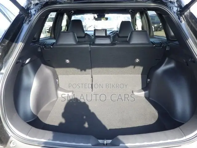 Toyota Corolla Cross 1.8 Hybrid FWD 2022 Black