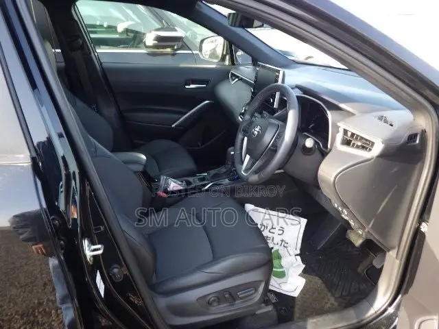 Toyota Corolla Cross 1.8 Hybrid FWD 2022 Black