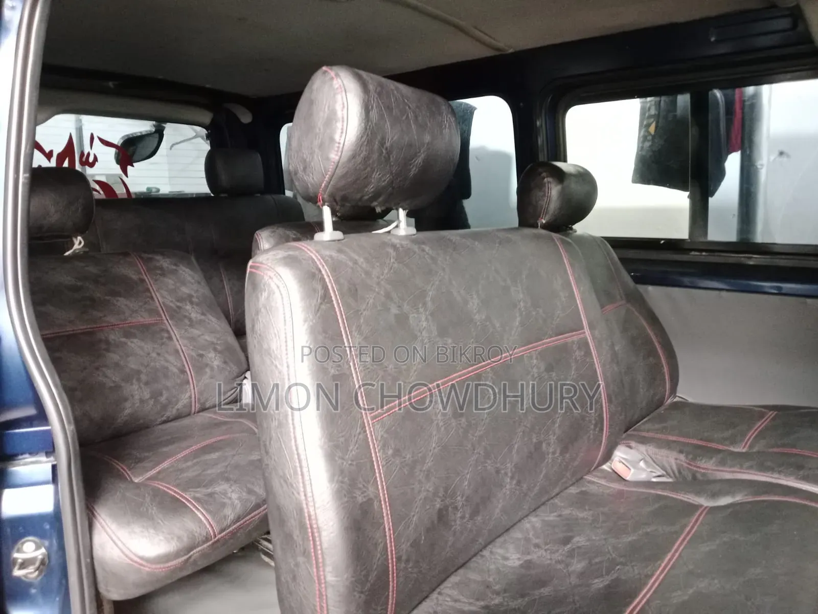 Toyota HiAce 2012 Blue
