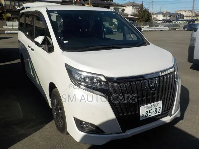 Toyota Esquire 2.0 FWD (7 Seater) 2021 Pearl