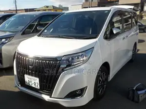 Toyota Esquire 2.0 FWD (7 Seater) 2021 Pearl