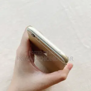Apple iPhone 6s 32 GB Rose Gold