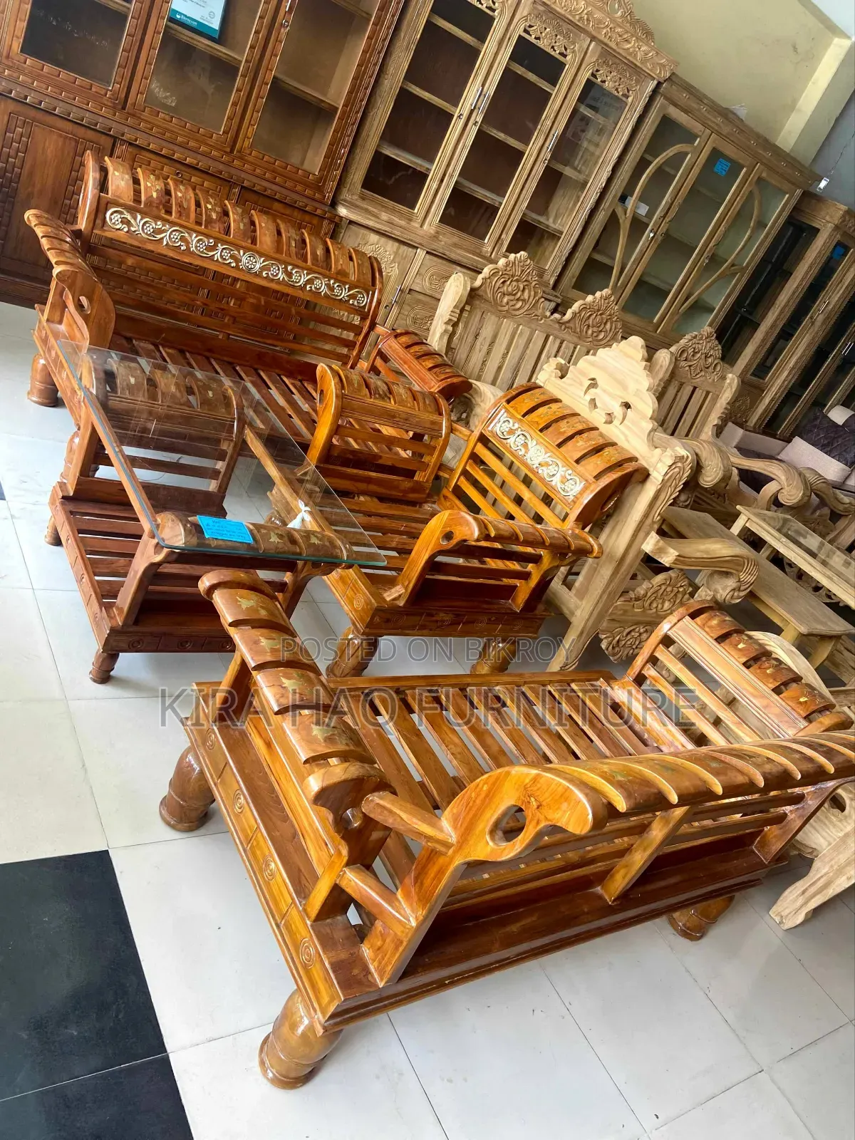 ৩ বছরের EMI করে সোফা কেনার সুবিধা