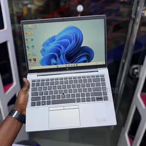 Laptop HP EliteBook 840 G8 16GB Intel Core I5 SSD 512GB