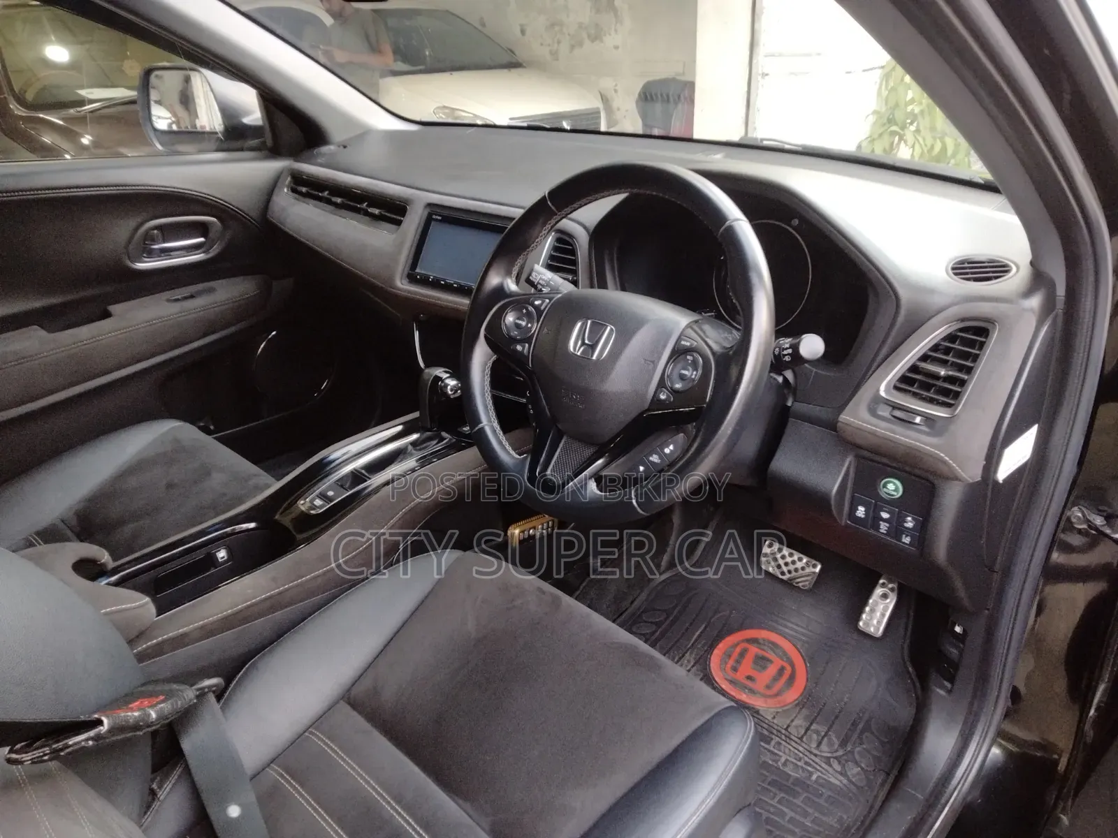 Honda Vezel 2017 Black