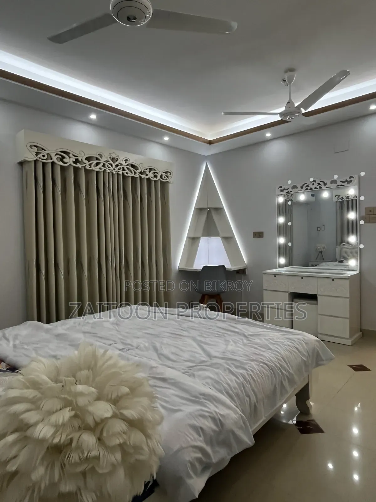 Furnished 4bdrm Apartment in Dhanmondi for Sale