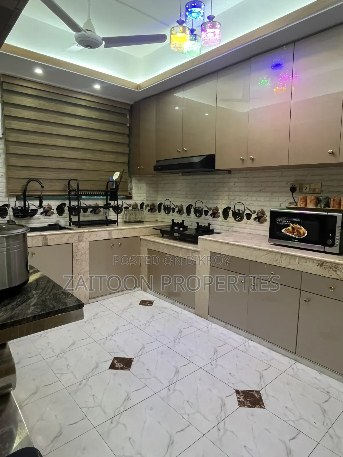 Furnished 4bdrm Apartment in Dhanmondi for Sale
