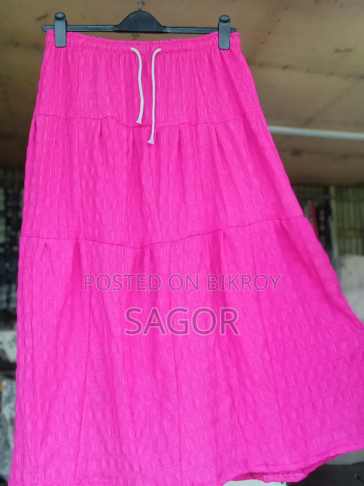 Ladies Skirt