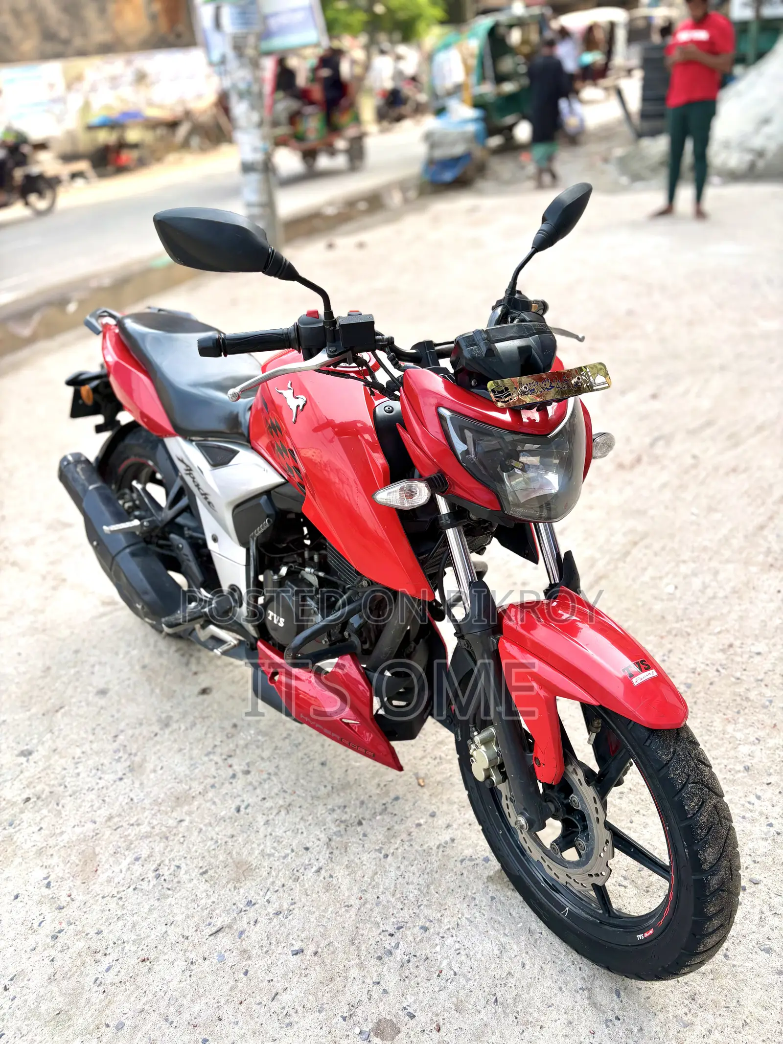 New TVS Apache 160 4V 2019 Red