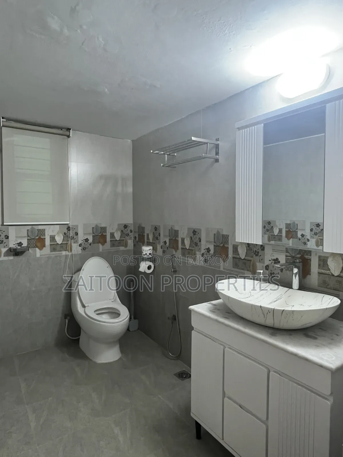 Furnished 4bdrm Apartment in Dhanmondi for Sale