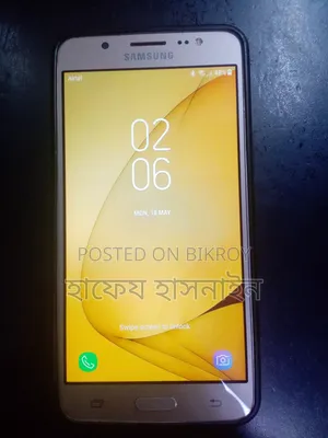 Samsung Galaxy J5 16 GB Gold
