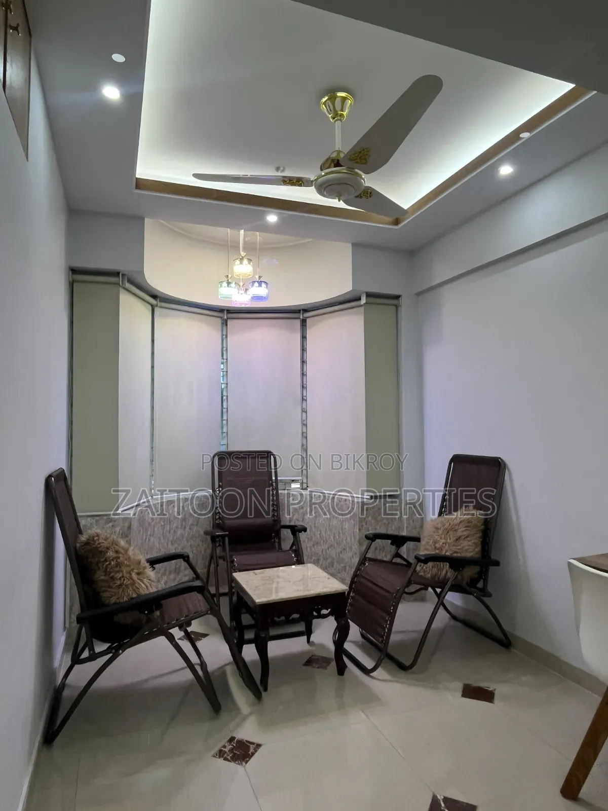 Furnished 4bdrm Apartment in Dhanmondi for Sale