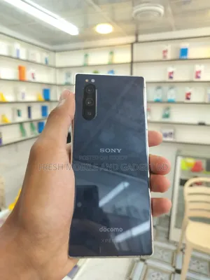 সনি এক্সপেরিয়া ৫ আইভি ১২৮ জিবি ব্ল্যাক