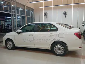 Toyota Axio 2021 White