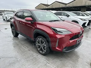 Toyota Yaris Cross 2021 Red