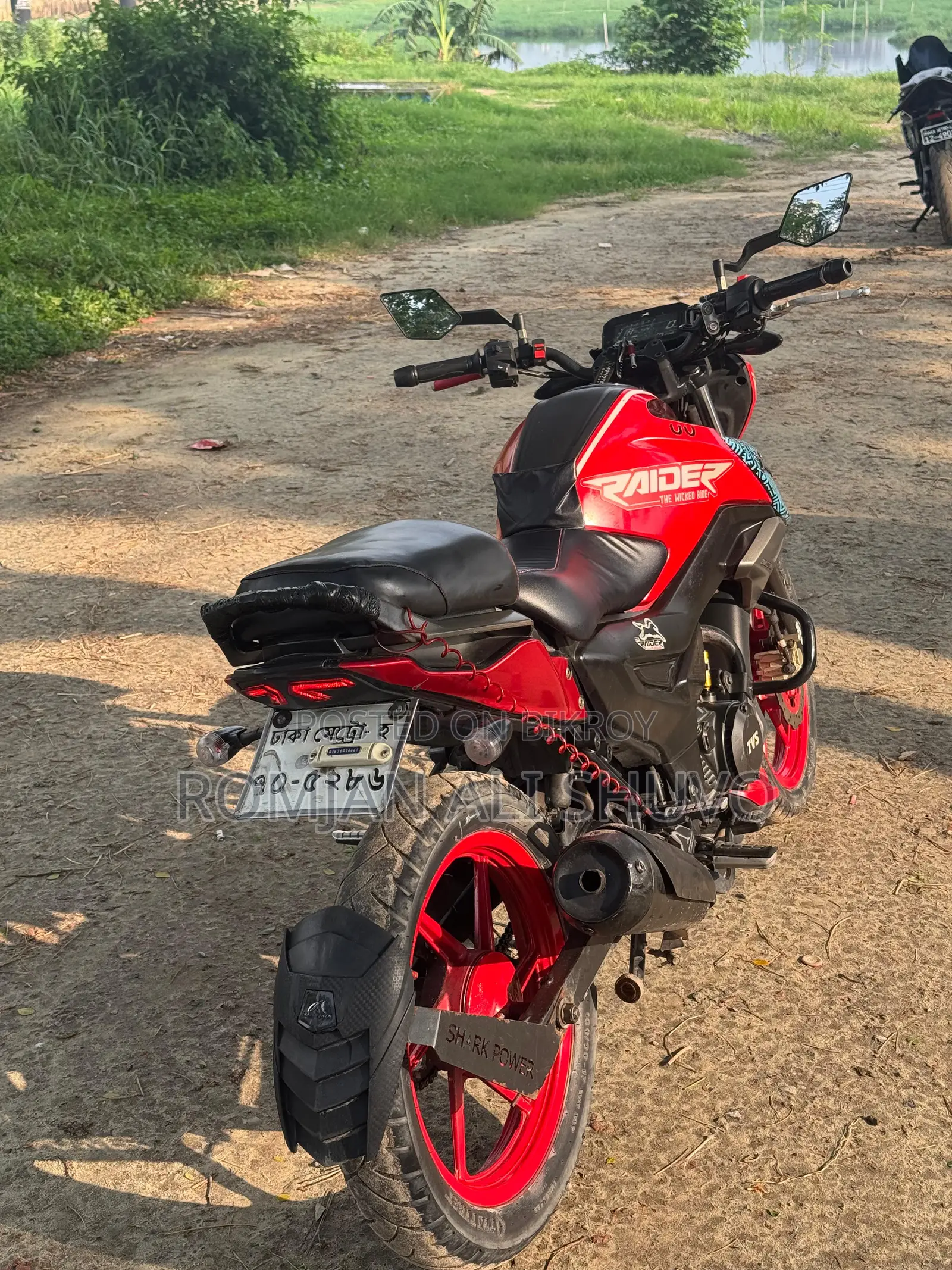 TVS Raider 125 2022 Red