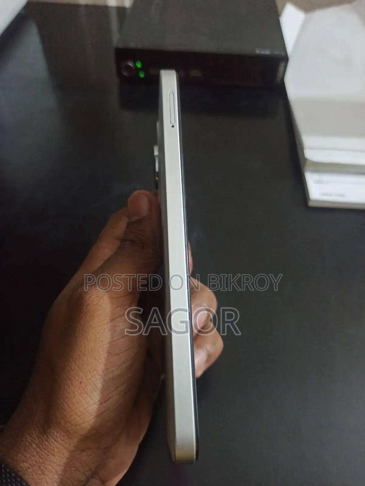 New Tecno Spark Go 64 GB White