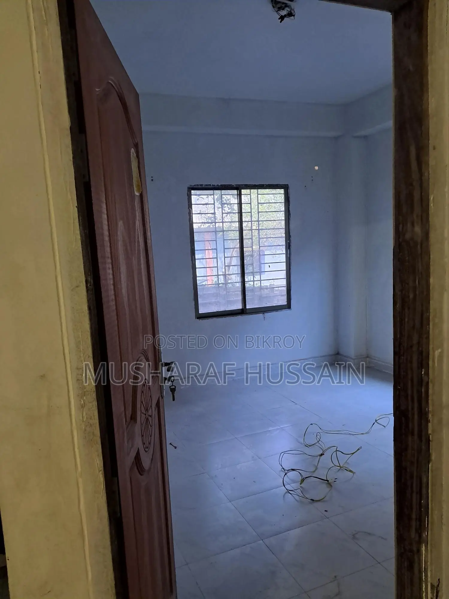 সাভারে মইনুদ্দিন টাওয়ারে ২ বেডরুমের অ্যাপার্টমেন্ট ভাড়ার জন্য