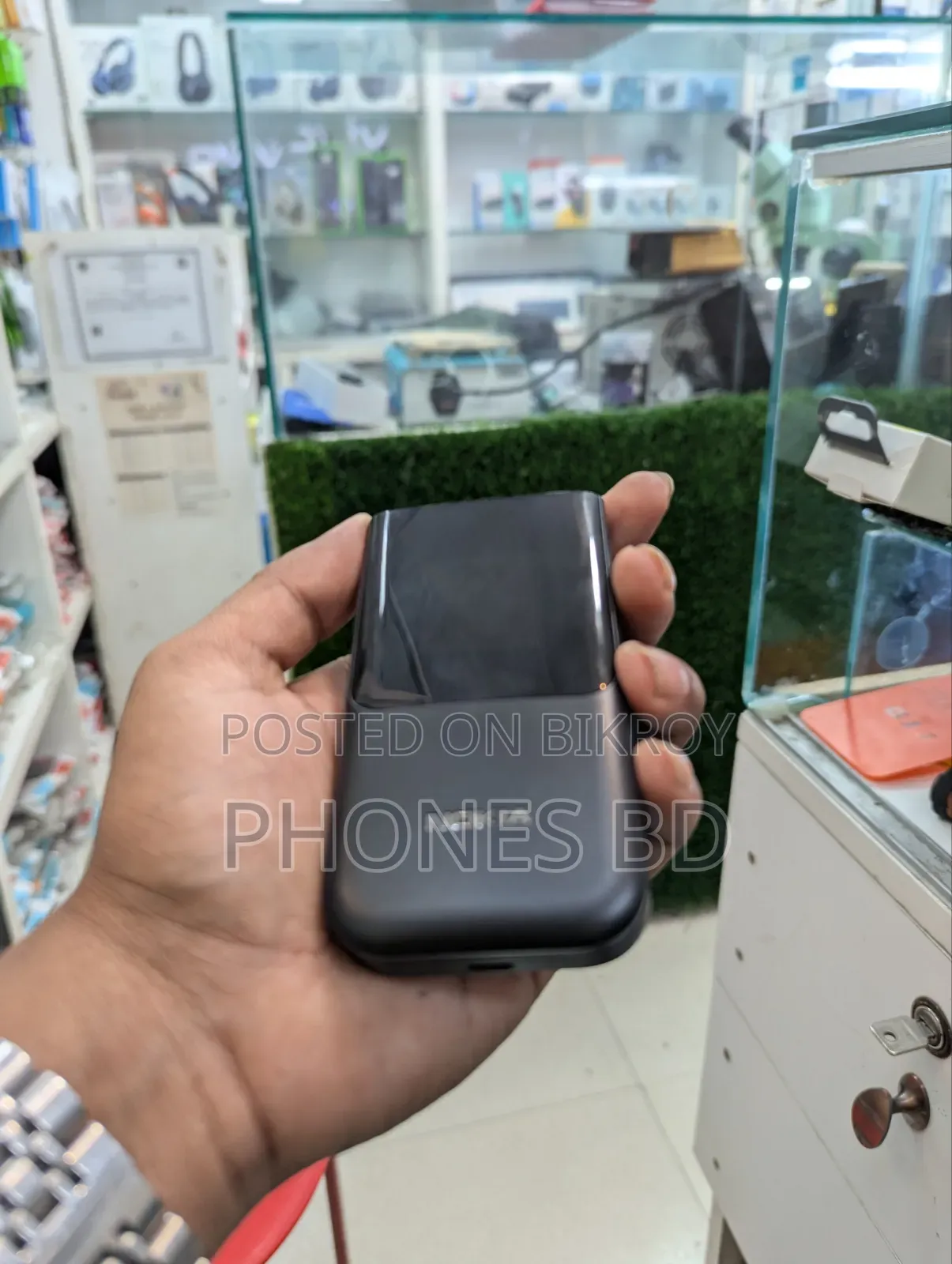 নতুন নোকিয়া ২৭২০ ফ্লিপ ৫১২ জিবি