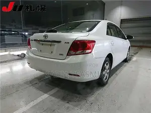 Toyota Corolla 2023 White