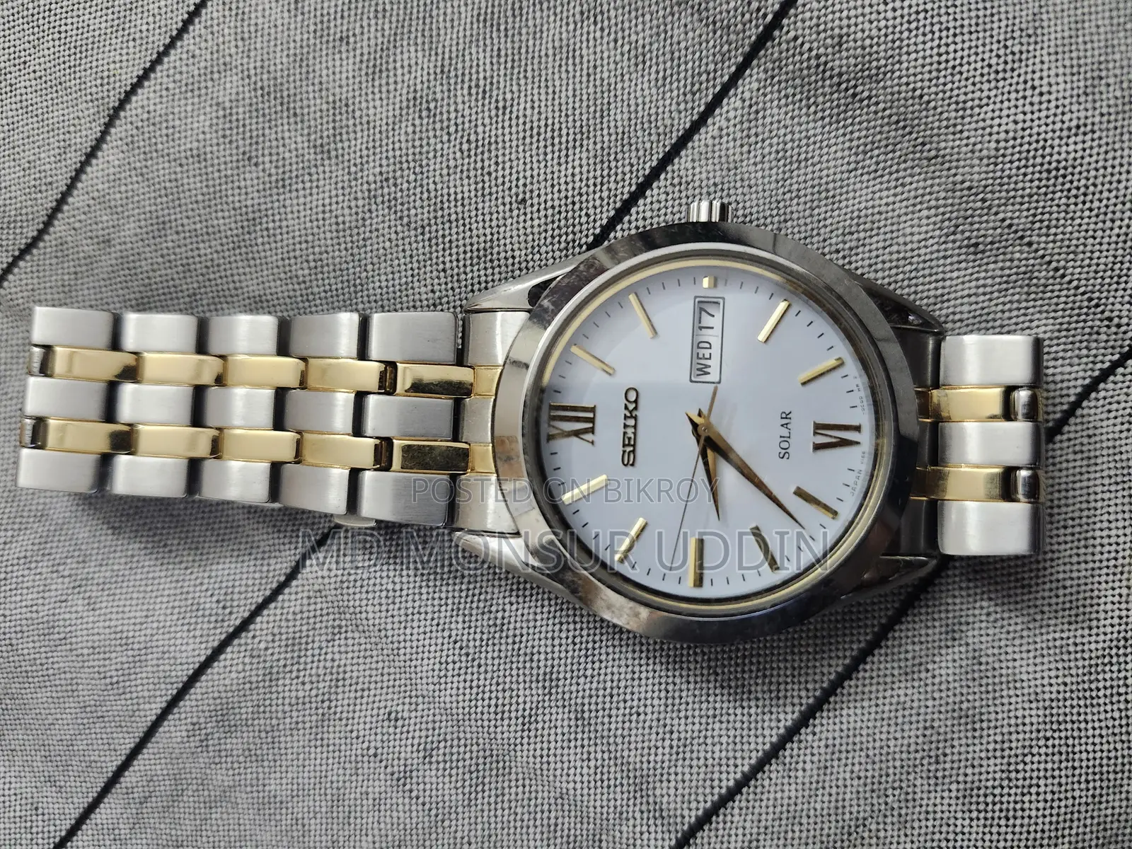 Seiko V158-0ba0 Solar Quartz